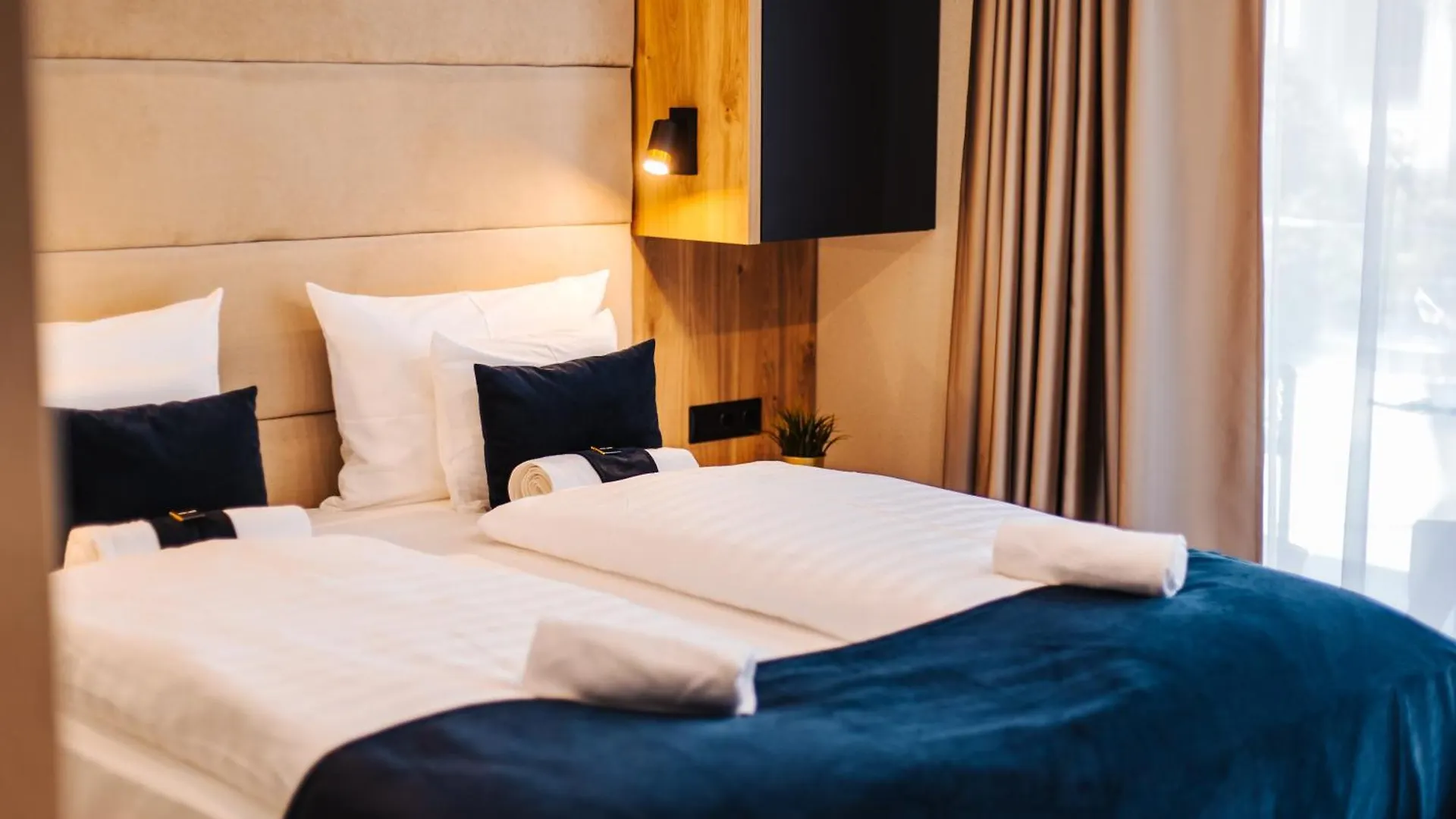 Hotel Auris Szeged 4*,  Hungary